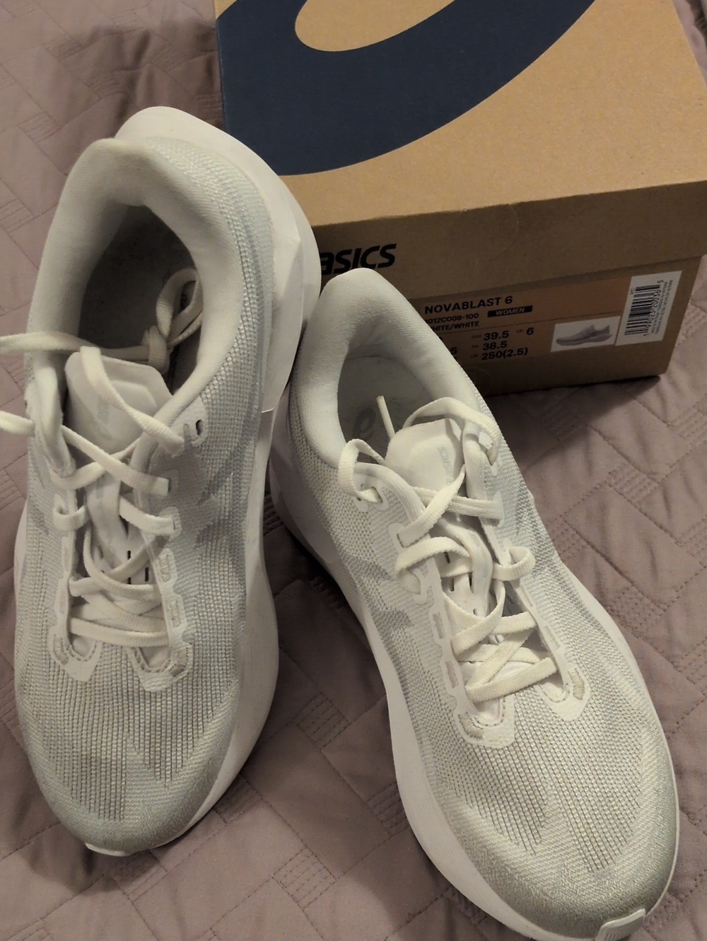 ASICS Novablast 6! Women's 8
